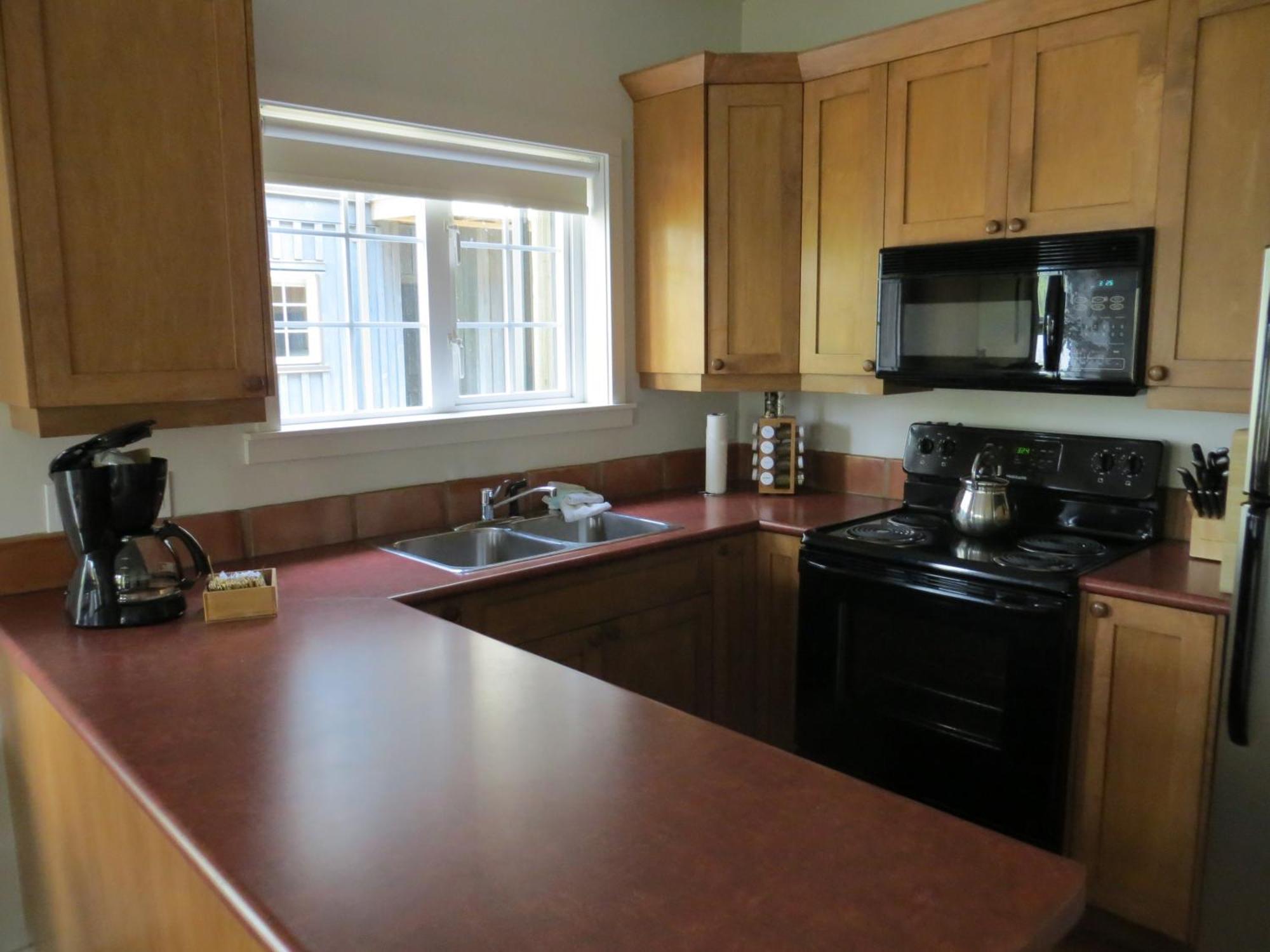 Waters Edge Shoreside Suites Ucluelet Værelse billede