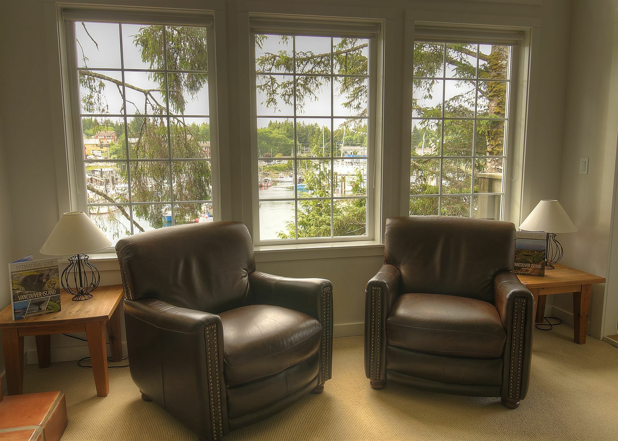 Waters Edge Shoreside Suites Ucluelet Eksteriør billede