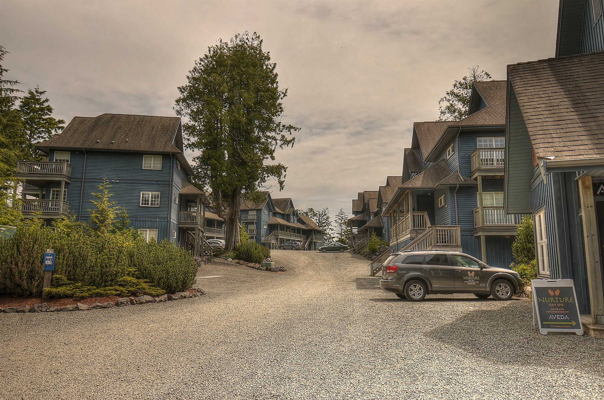 Waters Edge Shoreside Suites Ucluelet Eksteriør billede