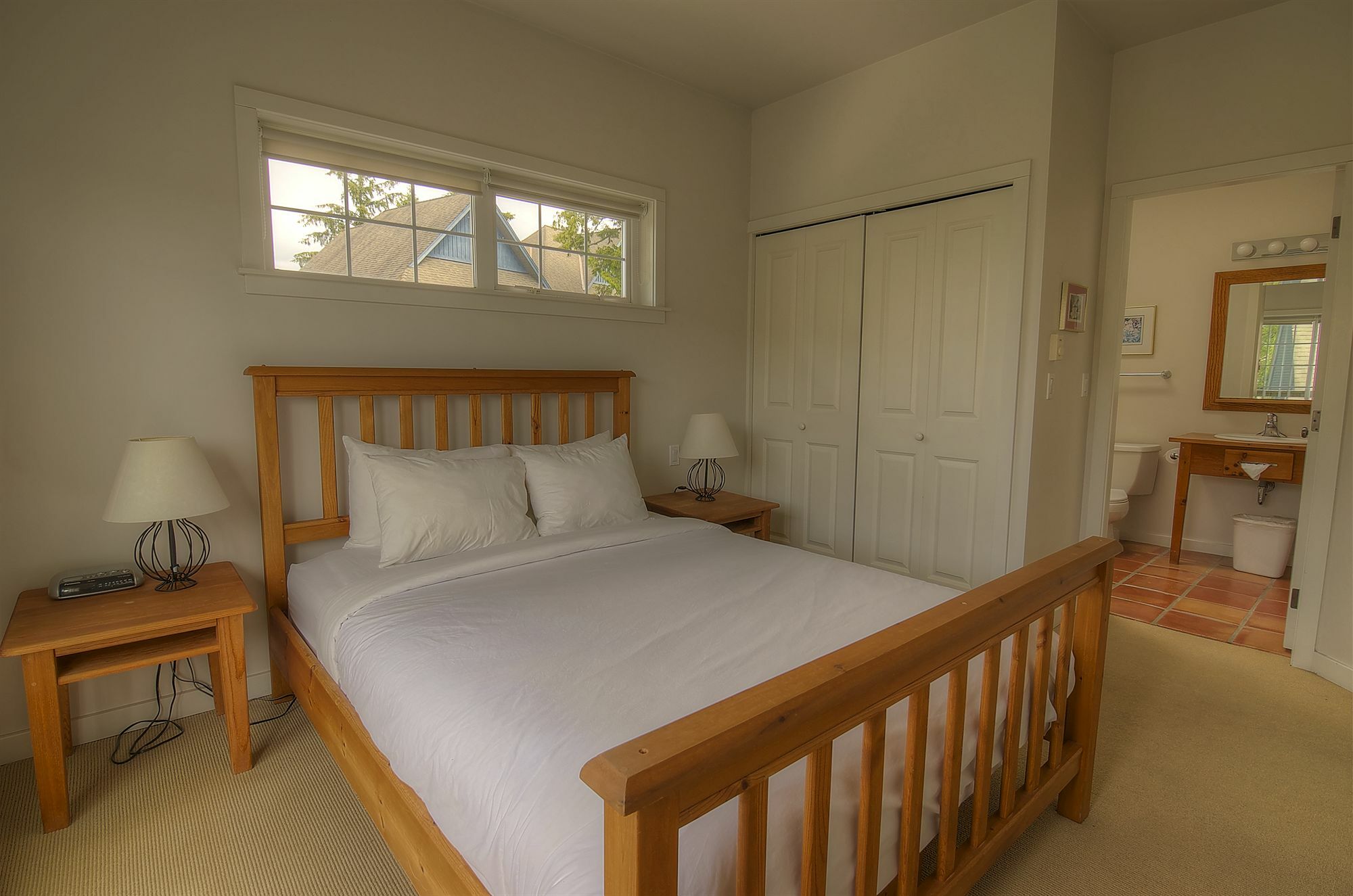 Waters Edge Shoreside Suites Ucluelet Eksteriør billede